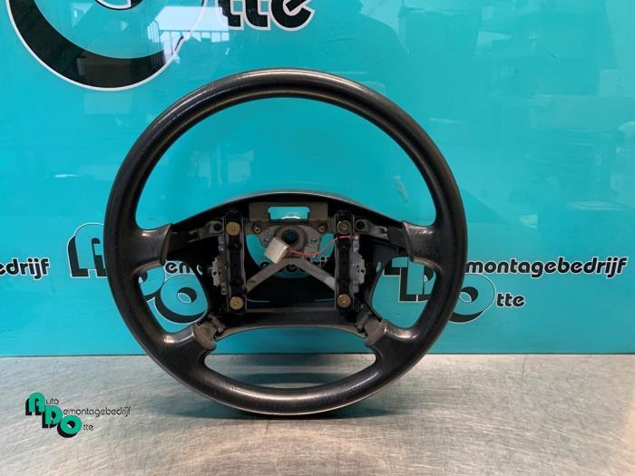 Volant d'un Toyota Corolla (Corolla 96-), -, 3 mois de garantie, Toyota, Utilisé