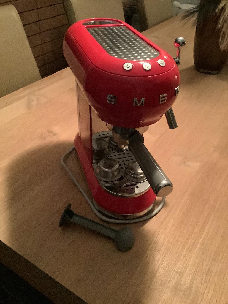 Smeg koffieapparaat, Ophalen of Verzenden, Zo goed als nieuw