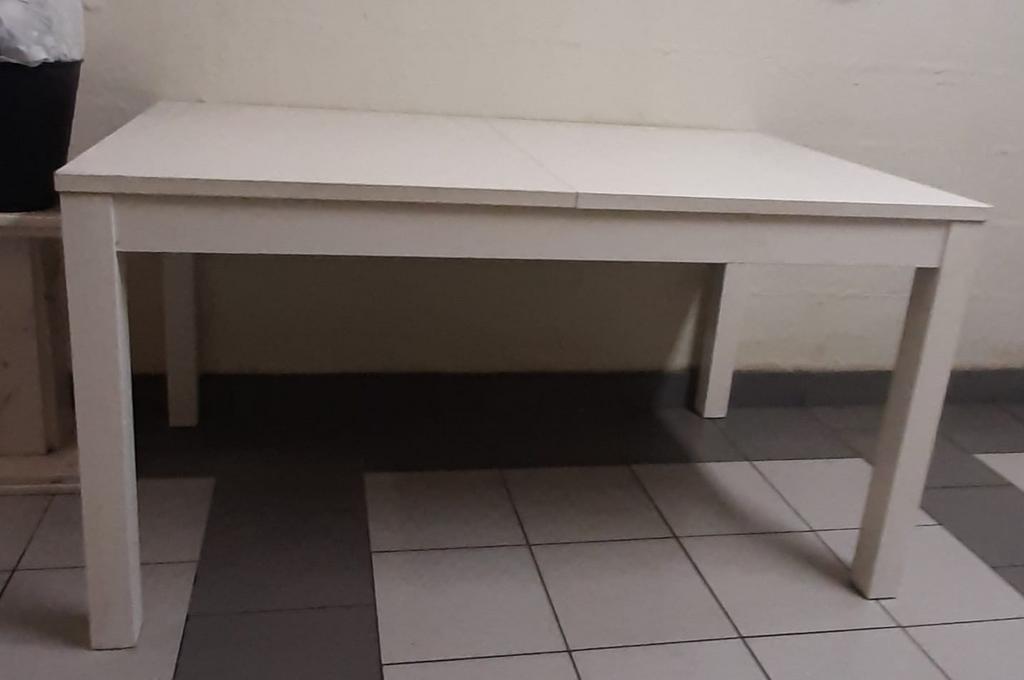 Tafel 90x90 tot 170X90, Huis en Inrichting, Ophalen, Zo goed als nieuw