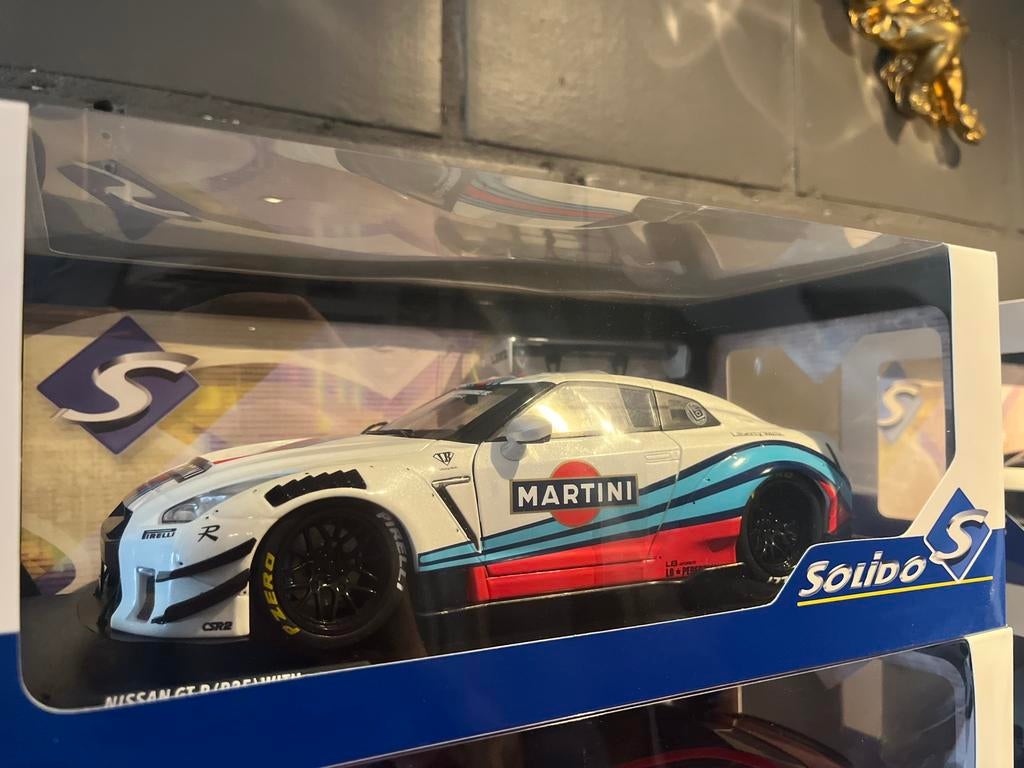 Liberty Walk Nissan GT-R, Ophalen, Zo goed als nieuw, Solido