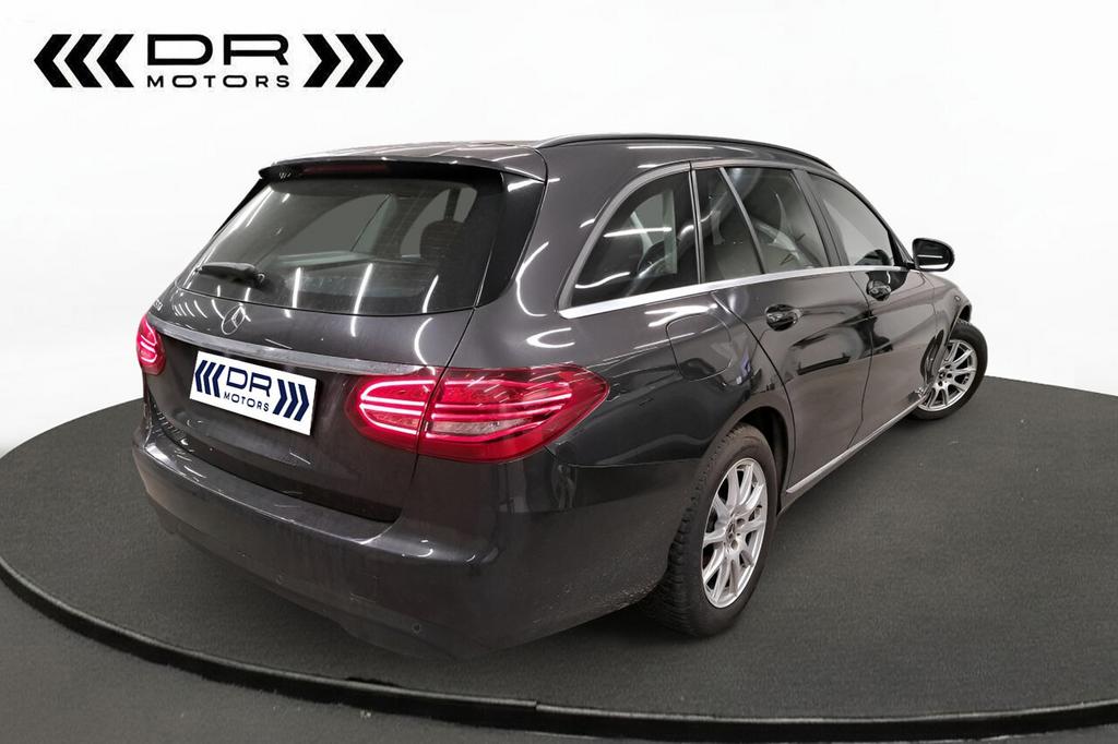 Mercedes-Benz C 180 CAMERA - PARKEERASSISTENT, 122 pk, 4 cilinders, 0 kg, 124 g/km