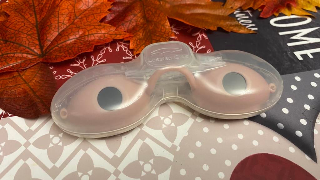 Nieuwe zonnebrillen voor op het strand of op de zonnebank, Elektronische apparatuur, Ophalen, Nieuw