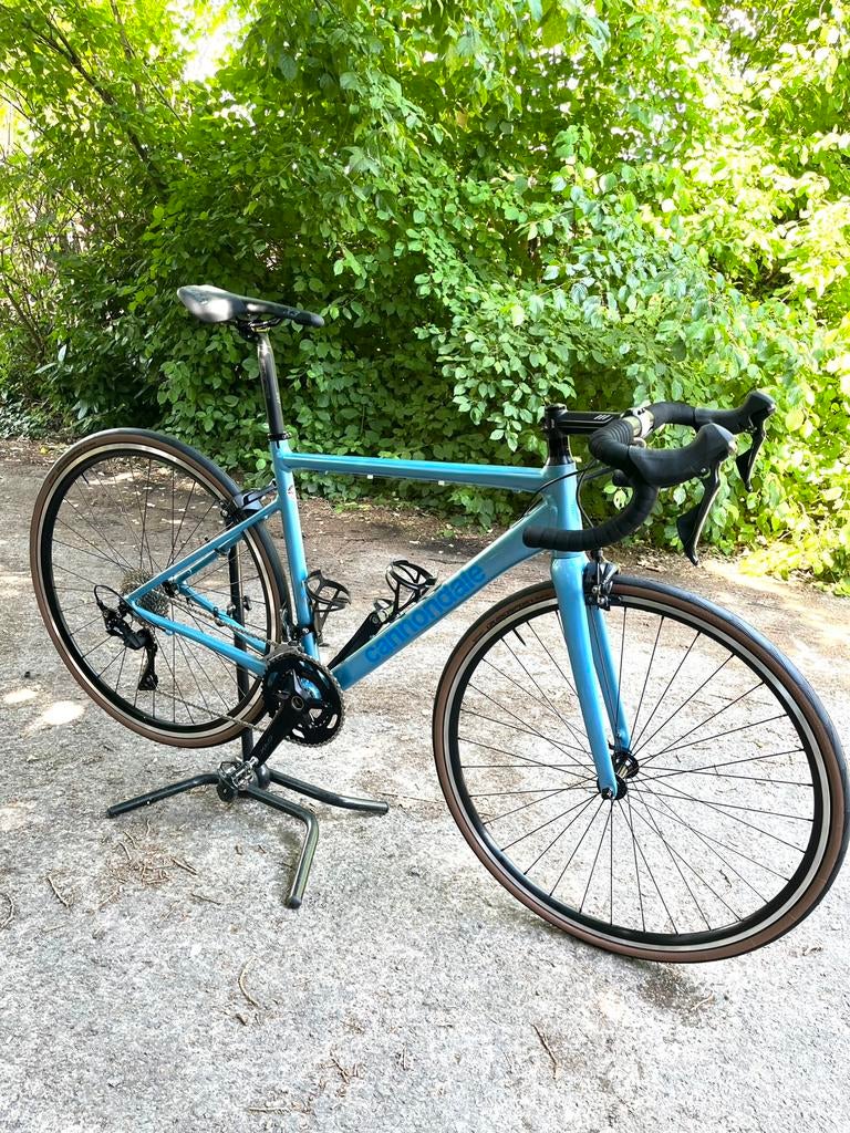 NOUVEAUX vélos Cannondale Optimo Caad, fabriqués à la main, Vélos & Vélomoteurs, Vélos | Vélos de course, Enlèvement, Aluminium