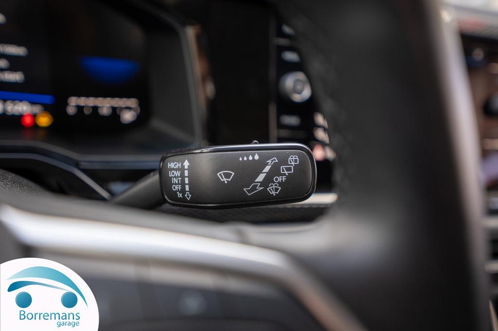 Volkswagen Polo LIFE BUSINESS Navi/Carplay/Parkeersensoren/, Autos, 0 kg, 118 g/km, Achat, Euro 6