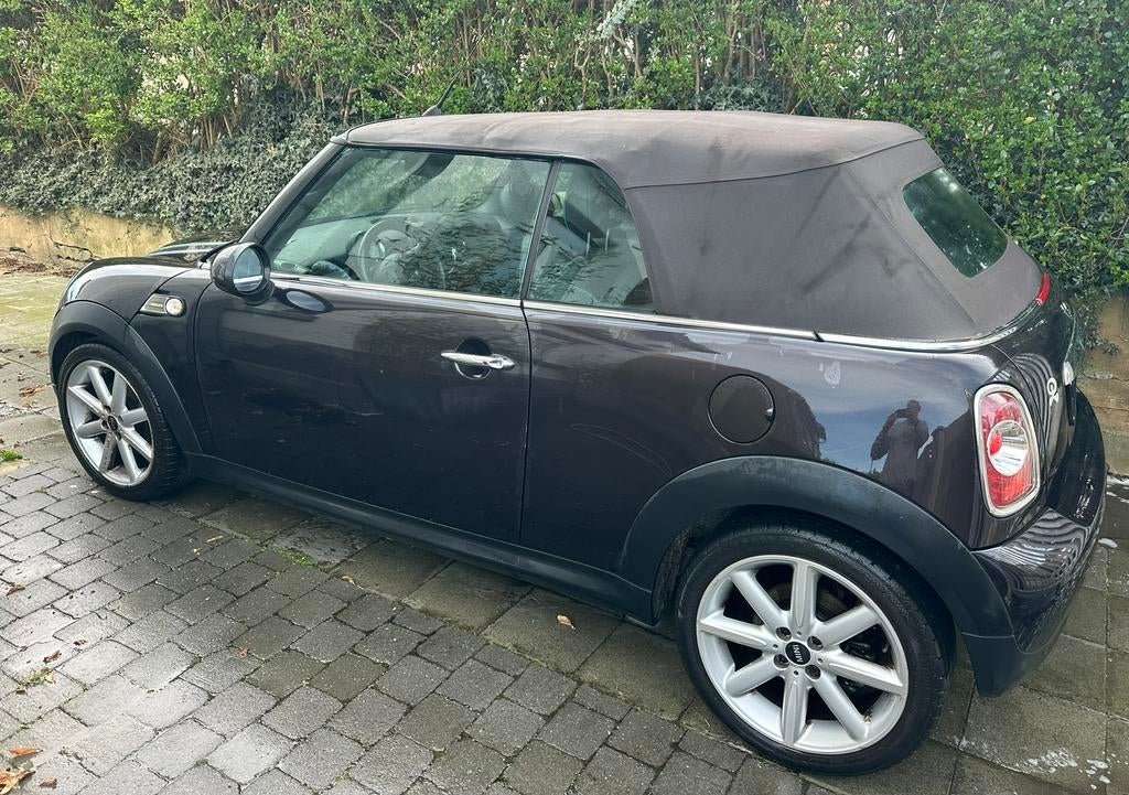 Mini cooper D Cabriolet automatique !!, Auto's, Mini, Automaat, 82 kW, 4 cilinders, Leder