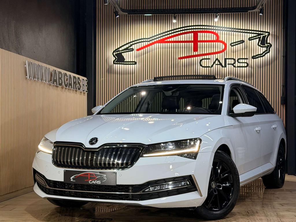 Skoda Superb Combi PHEV 1.4 TSI Sportline DSG * GAR 12 MOIS, Auto's, Skoda, Automaat, Gebruikt, Leder, 5 deurs