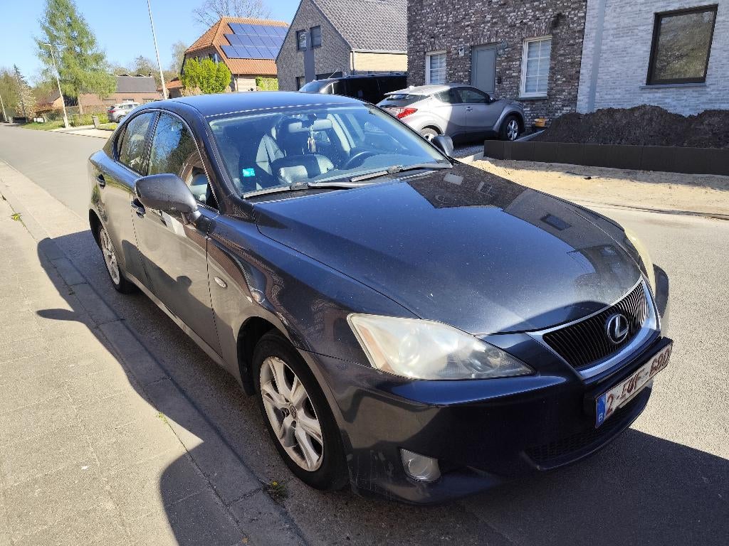 Lexus IS220D 2.2 - 2009 - 212.000km - Geen KVV, Autos, Lexus, Particulier, IS, ABS, Airbags, Air conditionné, Alarme, Verrouillage central