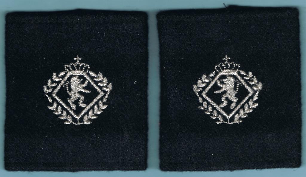 Belgian RMA Ranks  Navy ( MAR16 ), Verzamelen, Militaria | Algemeen, Ophalen of Verzenden, Marine, Embleem of Badge