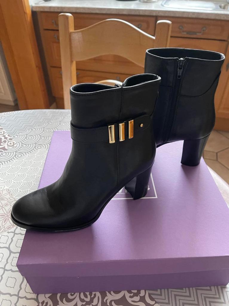 petite bottes pour femme, Enlèvement, Comme neuf, Noir
