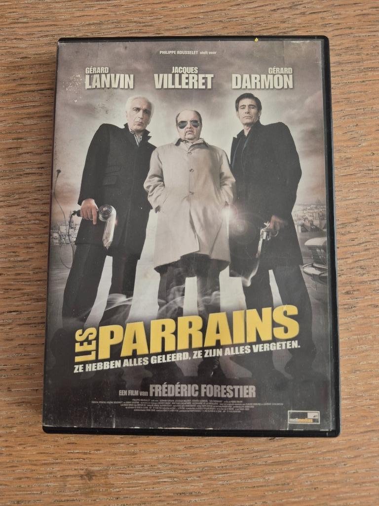 Dvd Les Parrains, Vanaf 6 jaar, Ophalen of Verzenden, Gebruikt, Actiekomedie