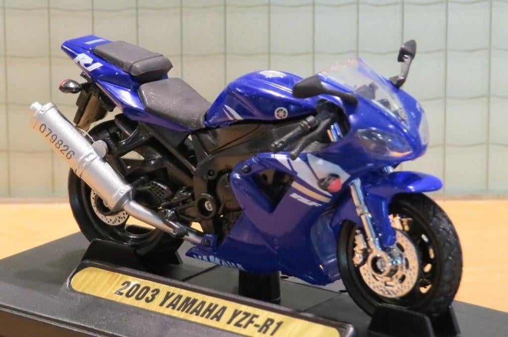 Yamaha YZF-R1 1:18 2003, Hobby en Vrije tijd, Modelauto's | 1:18, Ophalen of Verzenden, Nieuw, Motor, Motormax