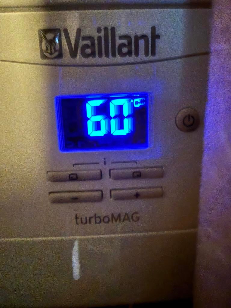 Vailliant doorstroomboile 11l ( propaan ), Doe-het-zelf en Bouw, Ophalen, Zo goed als nieuw