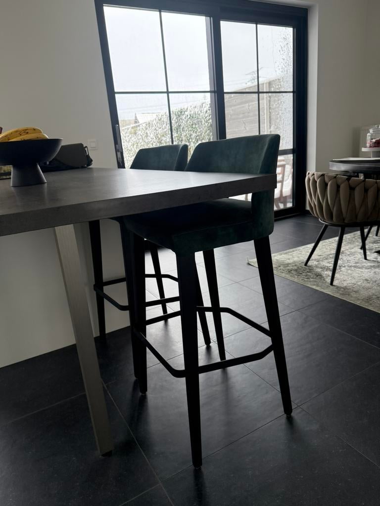 2 Barkrukken groen/zwart velvet, Ophalen, Zo goed als nieuw