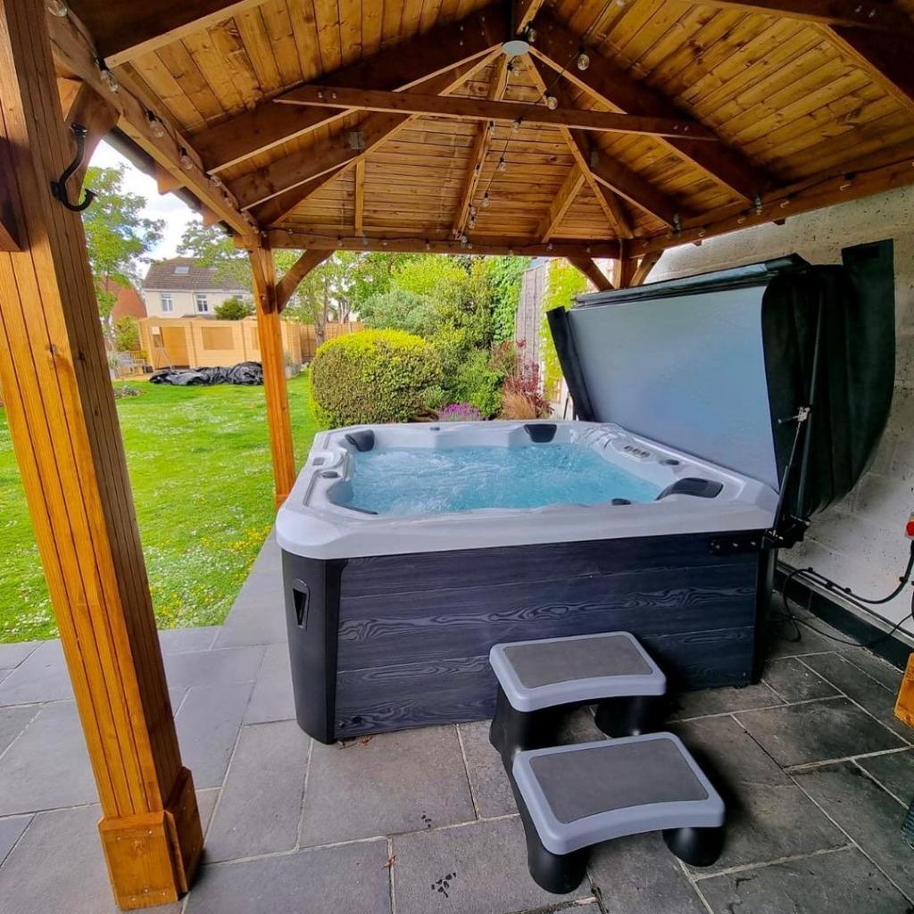 Nieuw🔥Jacuzzi 100jets gratis levering Cover Trap Producten, Ophalen of Verzenden, Nieuw