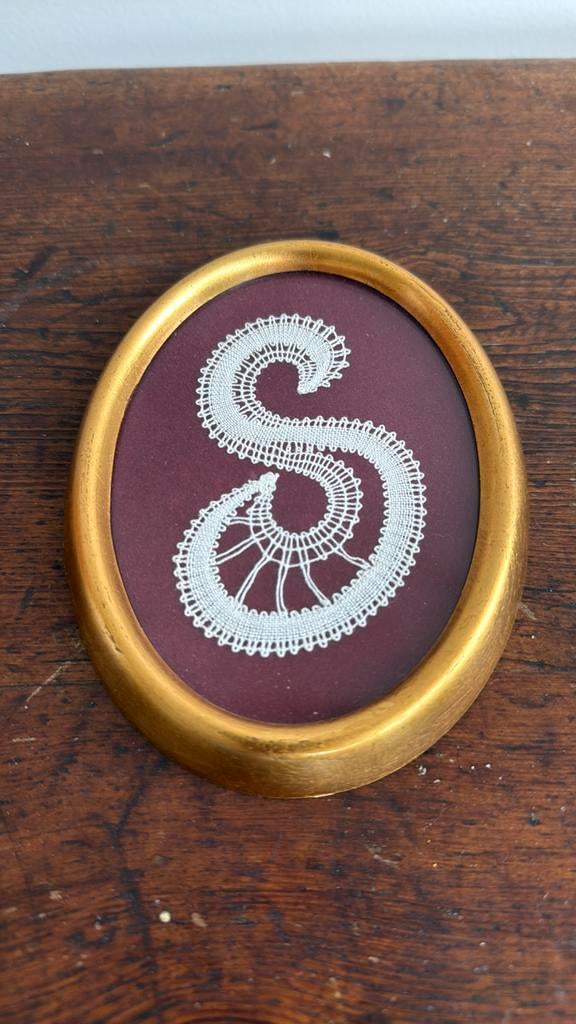 S in Brugse kant, Hobby en Vrije tijd, Kantklossen, Ophalen of Verzenden, Zo goed als nieuw, Overige typen