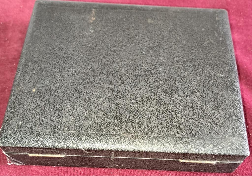 Koffer koffertje oud dokters koffertje decoratie, Antiek en Kunst, Verzenden