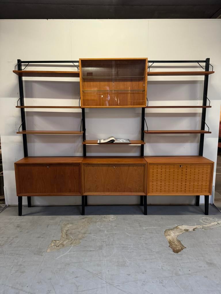 Poul Cadovius by Royal System vintage modulair wandsysteem, Antiek en Kunst, Curiosa en Brocante, Ophalen of Verzenden