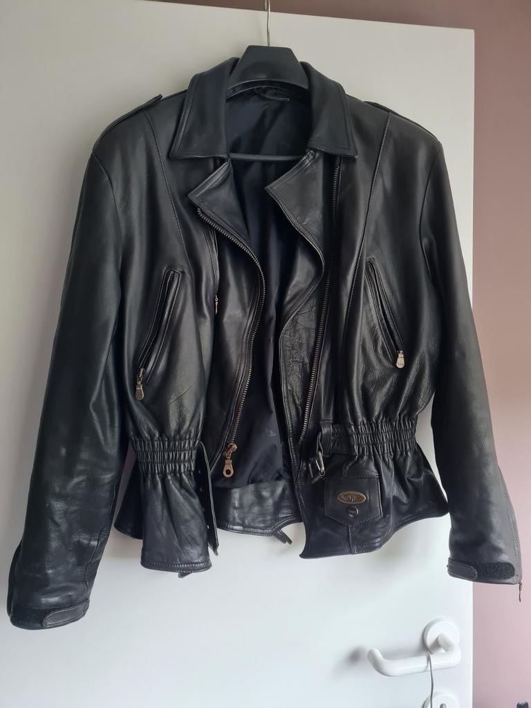 Motokleding, Ophalen, Dames