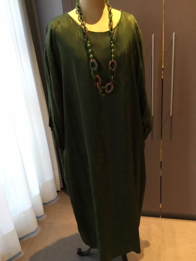 XANDRES GOLD, Belle robe verte, taille 52, Vêtements | Femmes, Grandes tailles, Comme neuf, Robe, Vert, Enlèvement ou Envoi