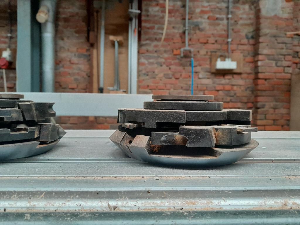 Frezen  Altec Oertli, Doe-het-zelf en Bouw, Ophalen