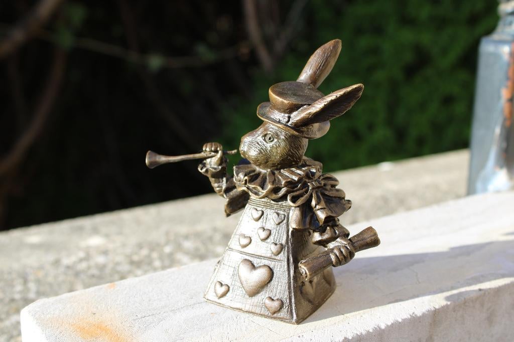 gesigneerde bronzen tafelbel, ALICE in the country..., Ophalen of Verzenden, Brons