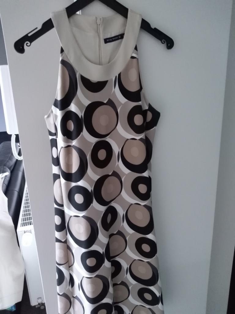 Zomerjurkje van River Woods in maat 34, River Woods, Beige, Ophalen of Verzenden, Zo goed als nieuw