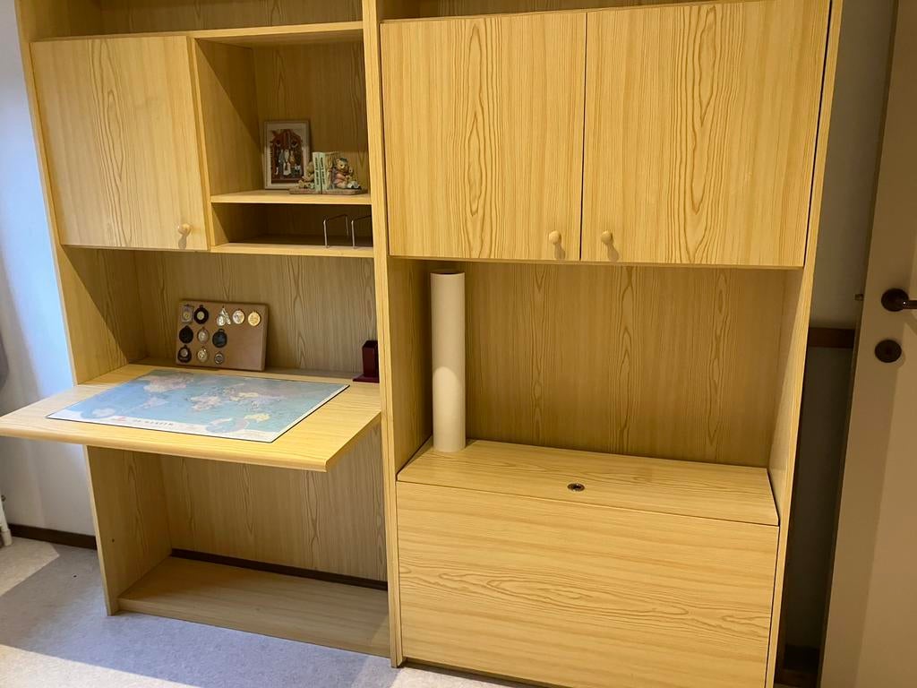 Tienerkamer bed en lattoflex , en kasten mer bureau, Ophalen, Zo goed als nieuw