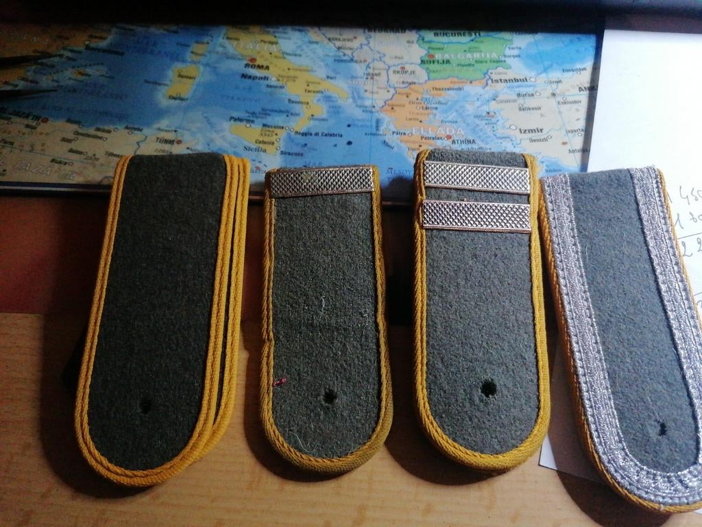 Voorbijgangers van Nova grade., Ophalen of Verzenden