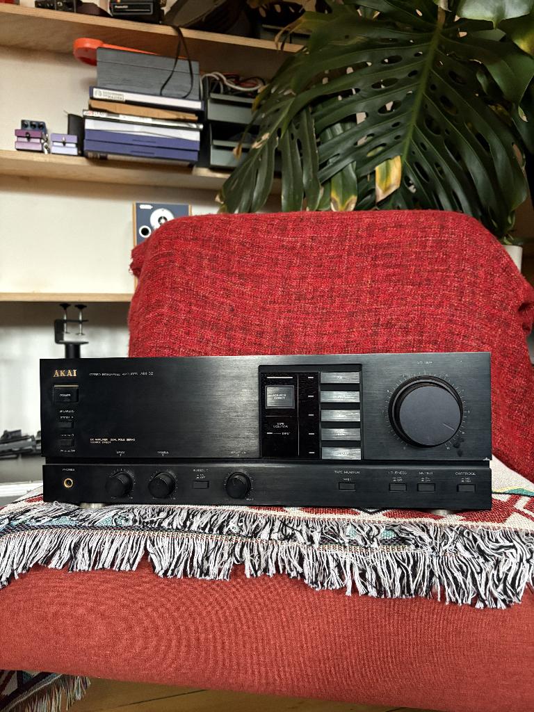 Versterker Akai AM-32 Stereo Integrated Amplifier, Audio, Tv en Foto, Versterkers en Ontvangers, Ophalen of Verzenden, Stereo
