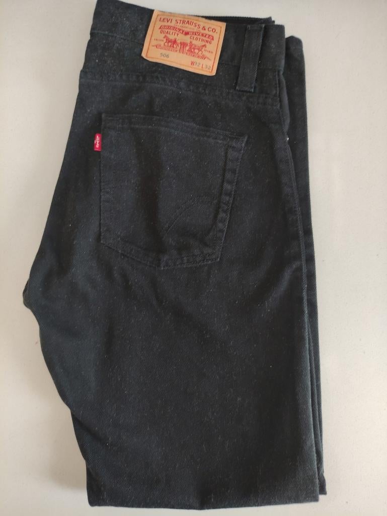Jeans noirs Levi's, 32/32, Enlèvement ou Envoi, Comme neuf