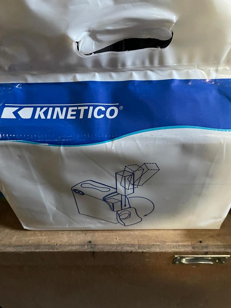 Sel Kinetico Block pour adoucisseur d'eau, Electroménager, Enlèvement, Neuf, Adoucisseur d'eau au sel