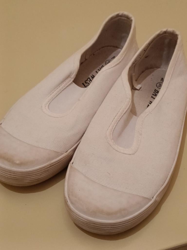 Turnpantoffels maat 35, Ophalen of Verzenden, Gebruikt