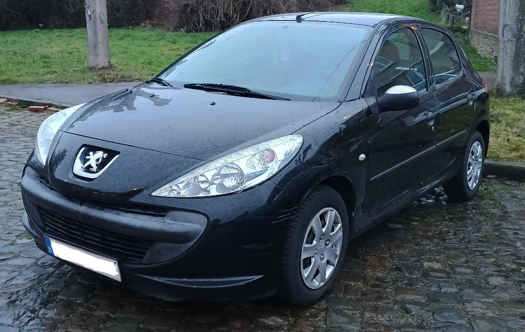 Peugeot 206+ - 78000 km - 1 prop - EURO 5, Autos, Peugeot, Particulier, ABS, Airbags, Air conditionné, Verrouillage central, Vitres électriques