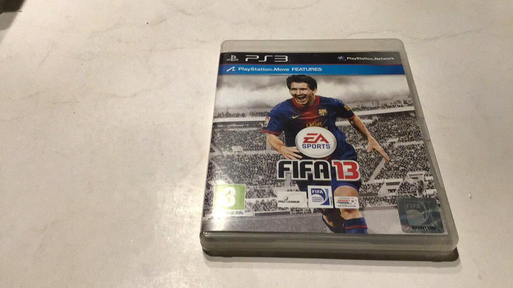 FIFA 13, PS3 (première place), Consoles de jeu & Jeux vidéo, Jeux | Sony PlayStation 3, Comme neuf, Sport, À partir de 3 ans, Online