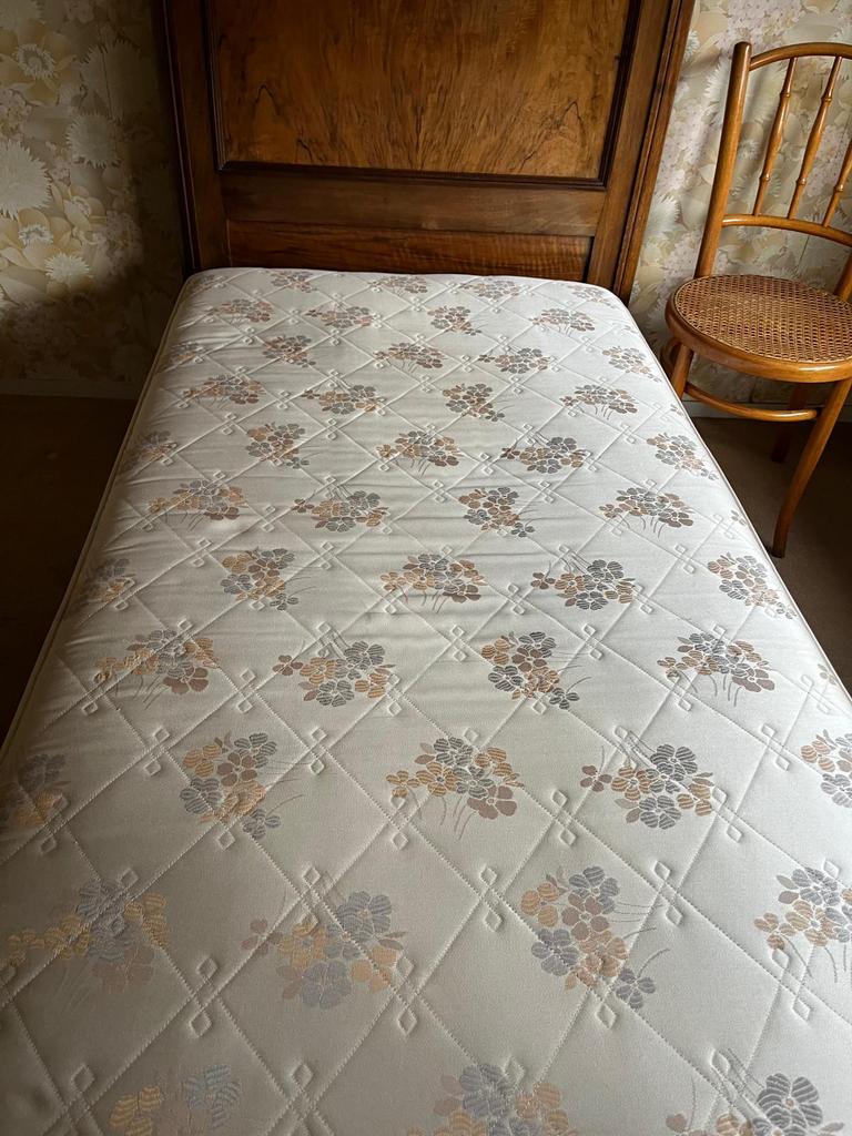 Lot de 2 matelas Beka 1 personne, Enlèvement, Comme neuf, Matelas