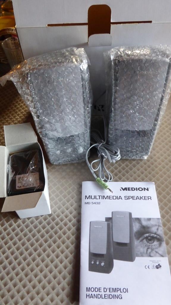 Pc-Boxen - nooit gebruikt., Computers en Software, Pc speakers, Ophalen of Verzenden, Zo goed als nieuw, Medion