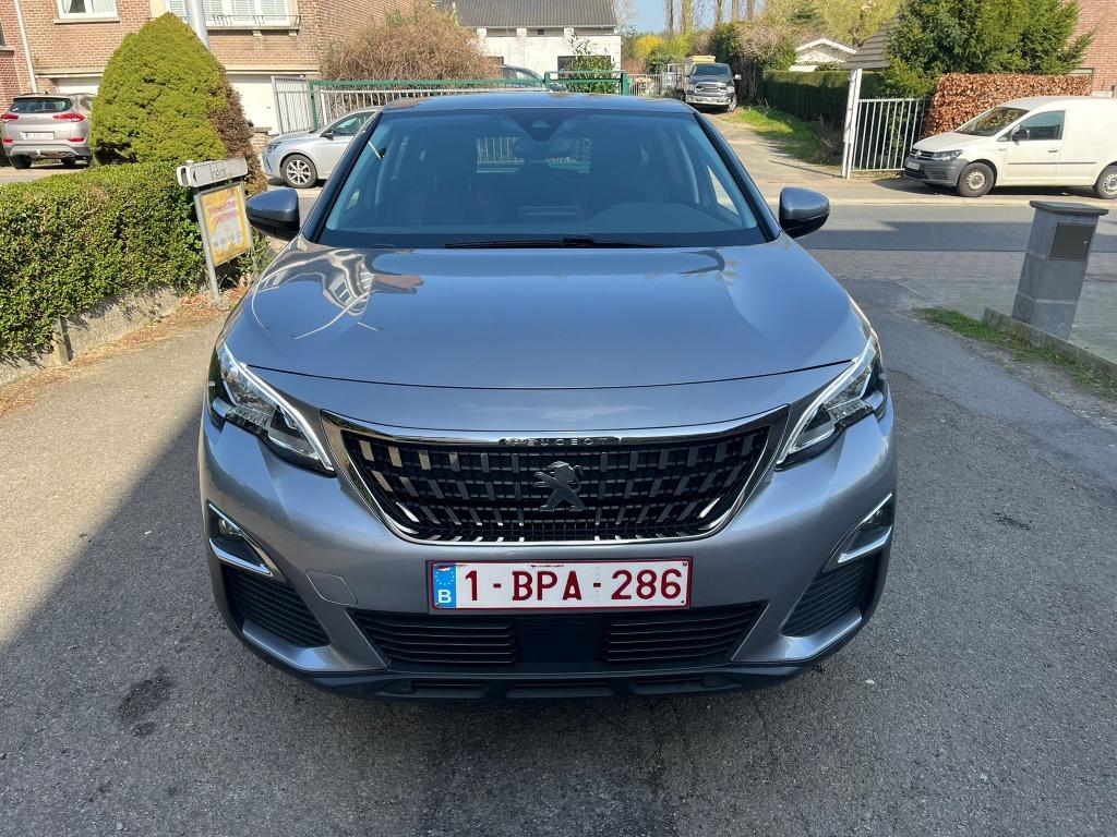 Peugeot 5008 2020 1.5 BlueHDi Allure, Auto's, Peugeot, Euro 6, 4 cilinders, 7 zetels, Leder