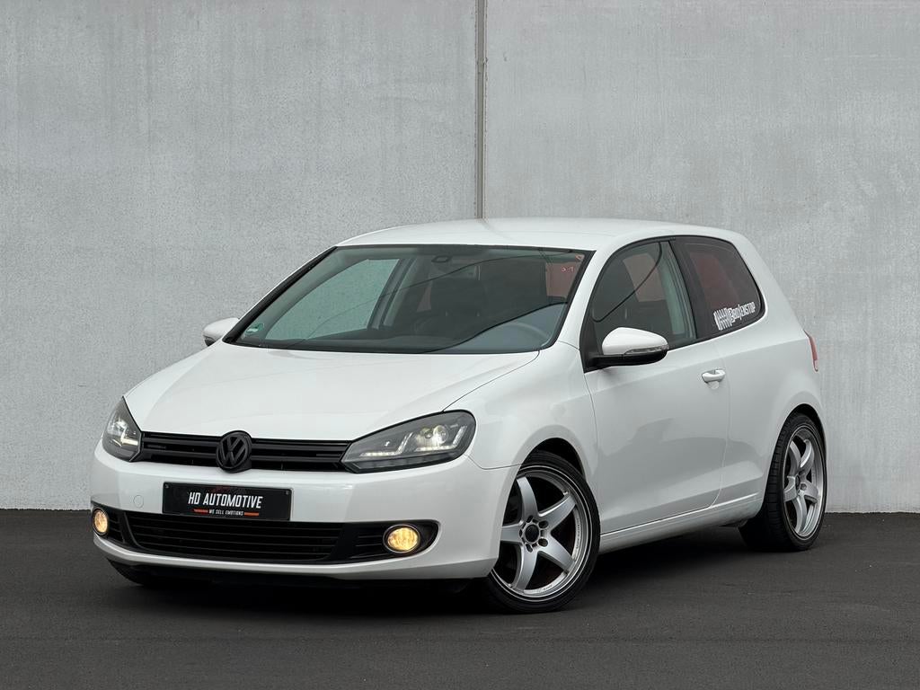 VW GOLF 6 - 1.6i EURO5 • VERLAAGD + SPORTUITLAAT • GEKEURD, Auto's, Voorwielaandrijving, Stof, Zwart, 4 cilinders