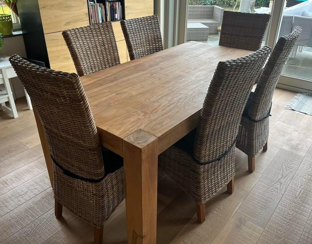 Eettafel in massief hout incl 6 stoelen, Huis en Inrichting, Ophalen, Gebruikt, Klassiek, 4 tot 6 stoelen