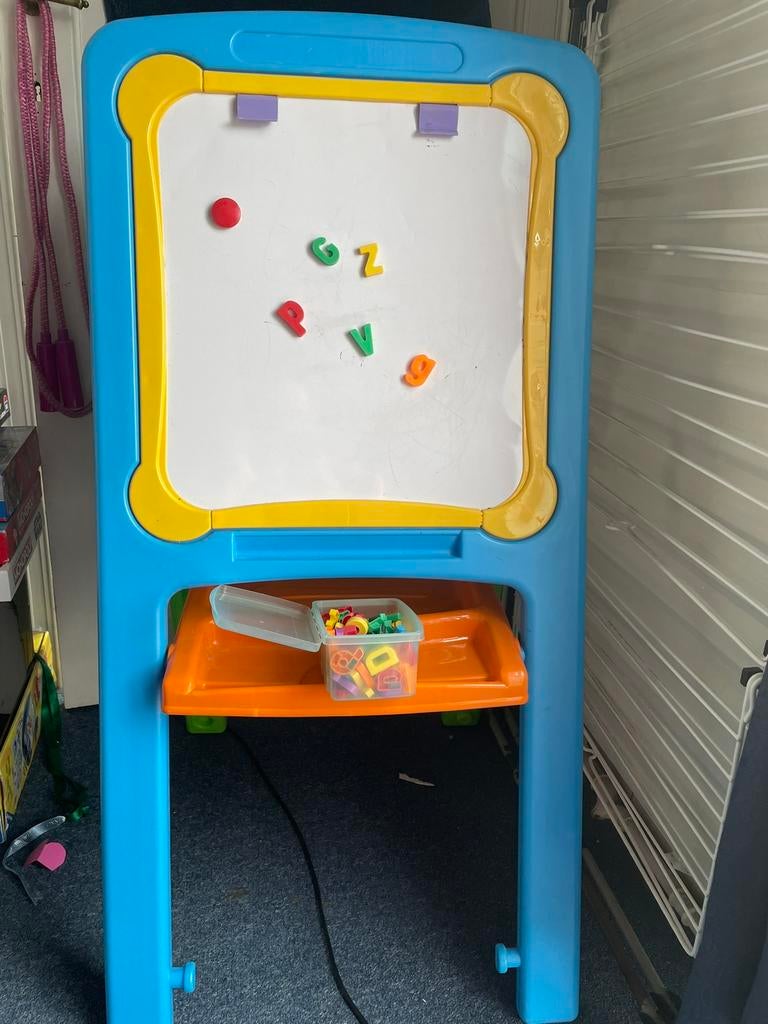 Opvouwbaar dubbelzijdig krijt-/magneetbord, Ophalen, Zo goed als nieuw