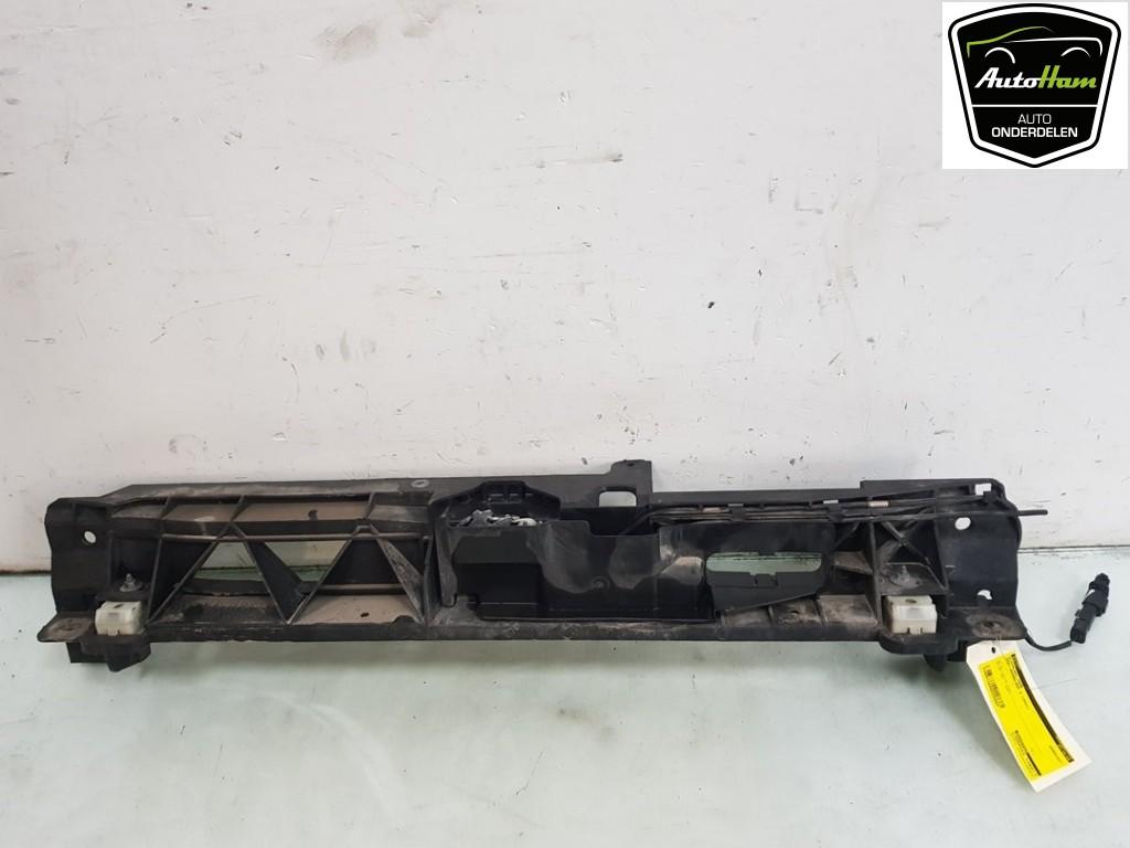 TRAVERSE SUPERIEURE CAPOT AVANT Opel Grandland (X), Autos : Pièces & Accessoires, Utilisé, Opel