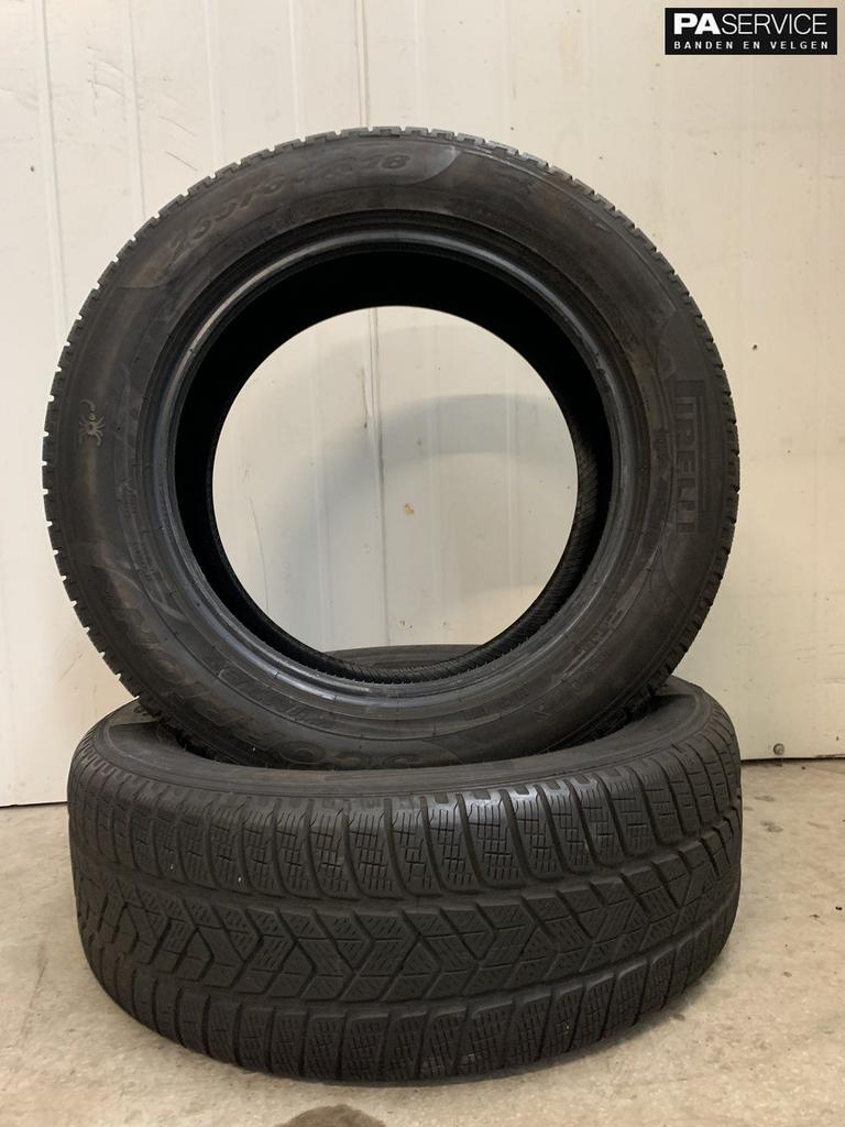 2x Pirelli 235 60 18 Winterbanden met 5.5 mm, Auto-onderdelen, Banden en Velgen, 18 inch, Gebruikt, -, -