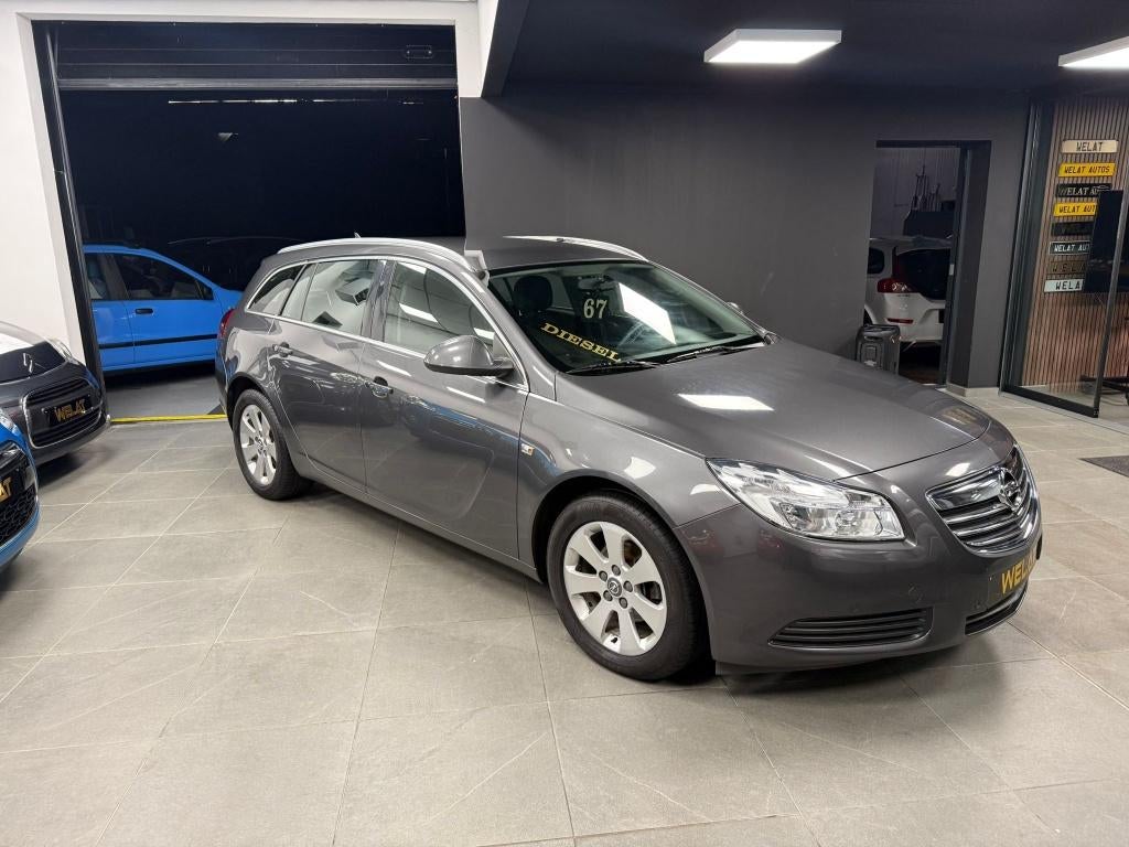 OPEL INSIGNIA 2 LITER 2012 DIESEL 147.000 KM TOP STAAT, Bluetooth, 129 g/km, Entreprise, Noir