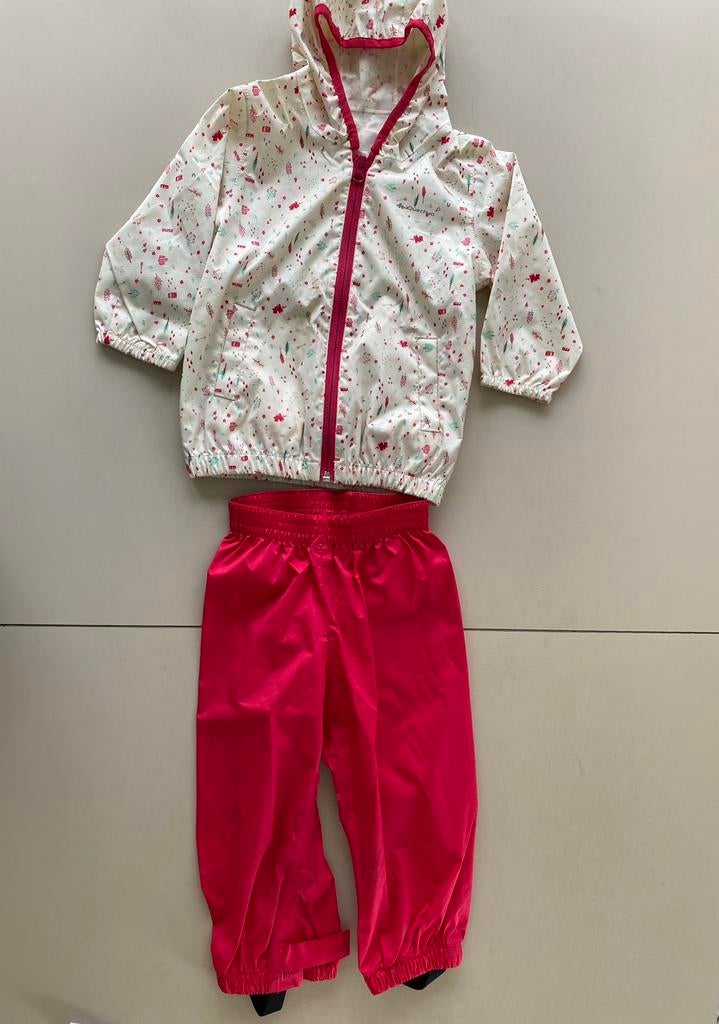 🍄. Regenpak ( Maat 86 ), Caravanes & Camping, Vêtements de pluie, Utilisé, Combinaison de pluie, Kinderen, Enlèvement ou Envoi