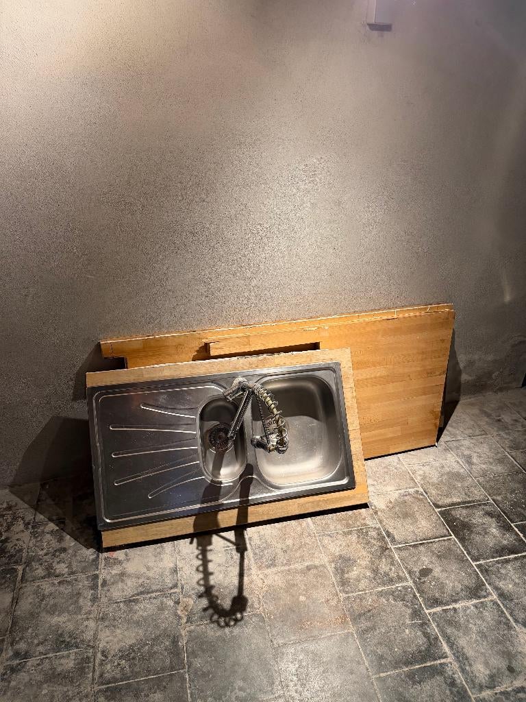 Massief houten keukenblad + RVS spoelbak, Huis en Inrichting, Keuken | Keukenelementen, Gebruikt, 200 cm of meer, 50 tot 75 cm