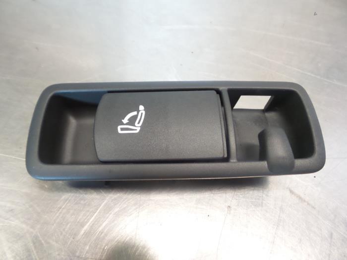 Divers d'un Volkswagen Passat (Passat 10-), -, 3 mois de garantie, Utilisé, -