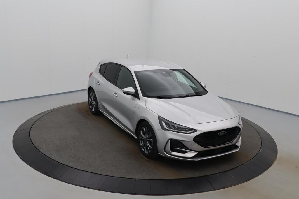 Ford Focus ST Line|Automaat, https://public.car-pass.be/vhr/5e953a4a-0d36-43b7-9f32-b88b021c8f47, Stof, Gebruikt, Euro 6