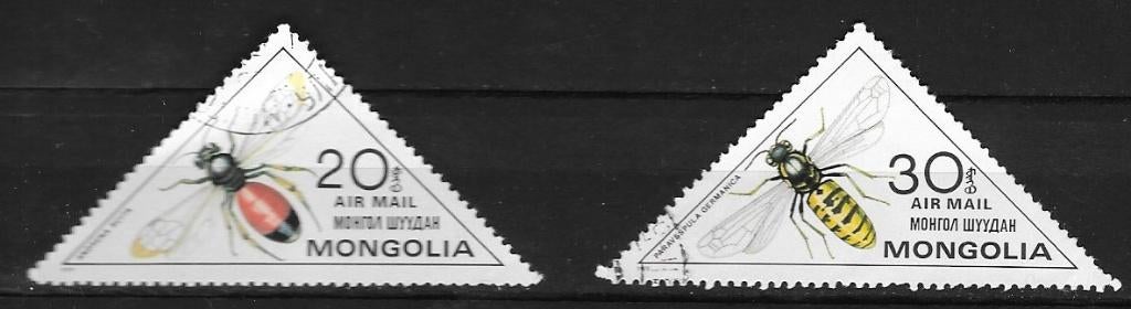 Timbres animaux insectes Mongolie 2 timbres, Envoi, Affranchi