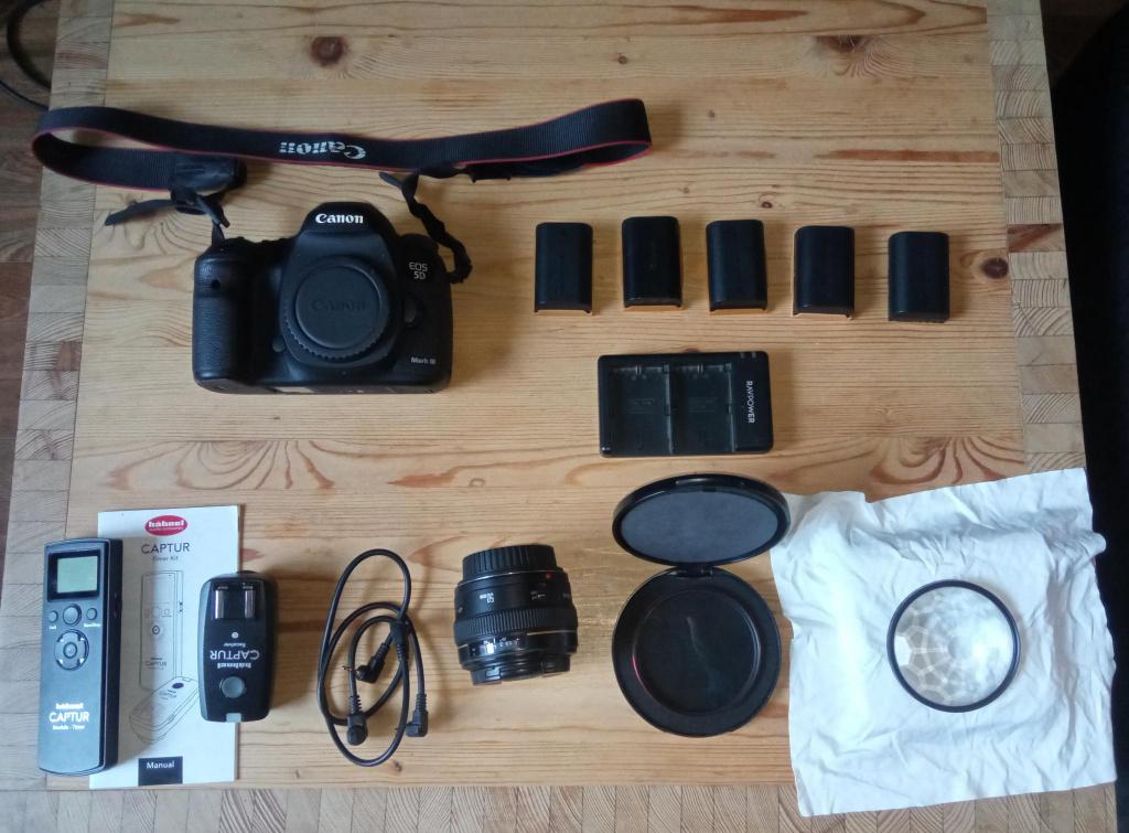 LOT CANON 5D MARK II+ 50MM F/1.4 + ACCESSOIRES, Ophalen, Gebruikt, Spiegelreflex, Canon