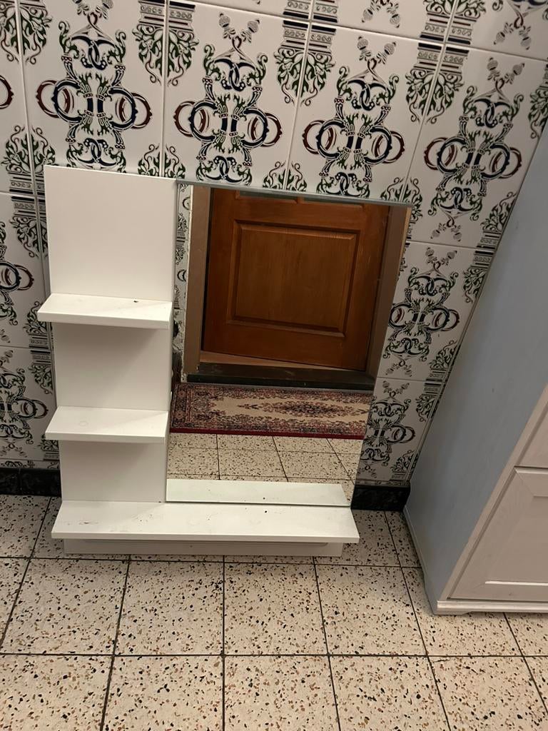 Miroir etagere ikea salle de bain, Enlèvement, Comme neuf